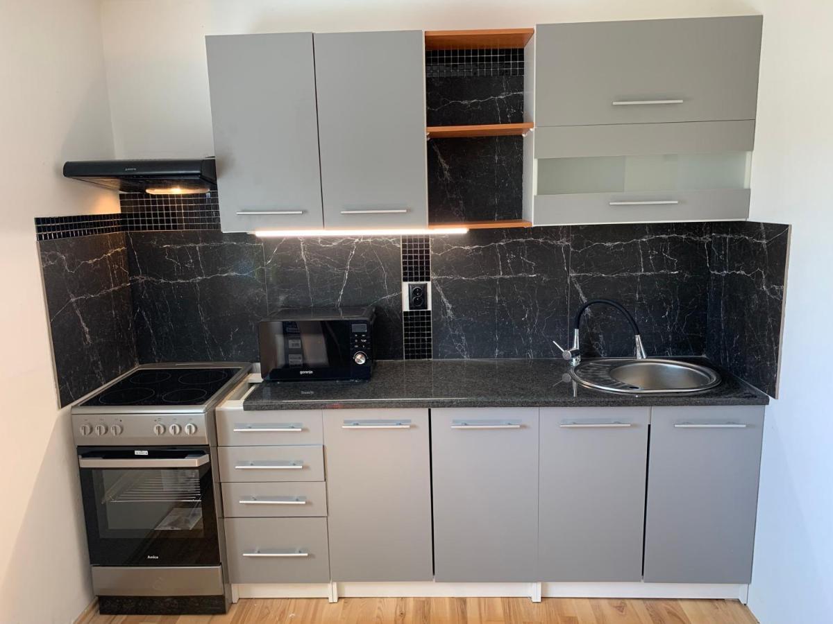 Apartmany City 2 Ostrava Eksteriør bilde